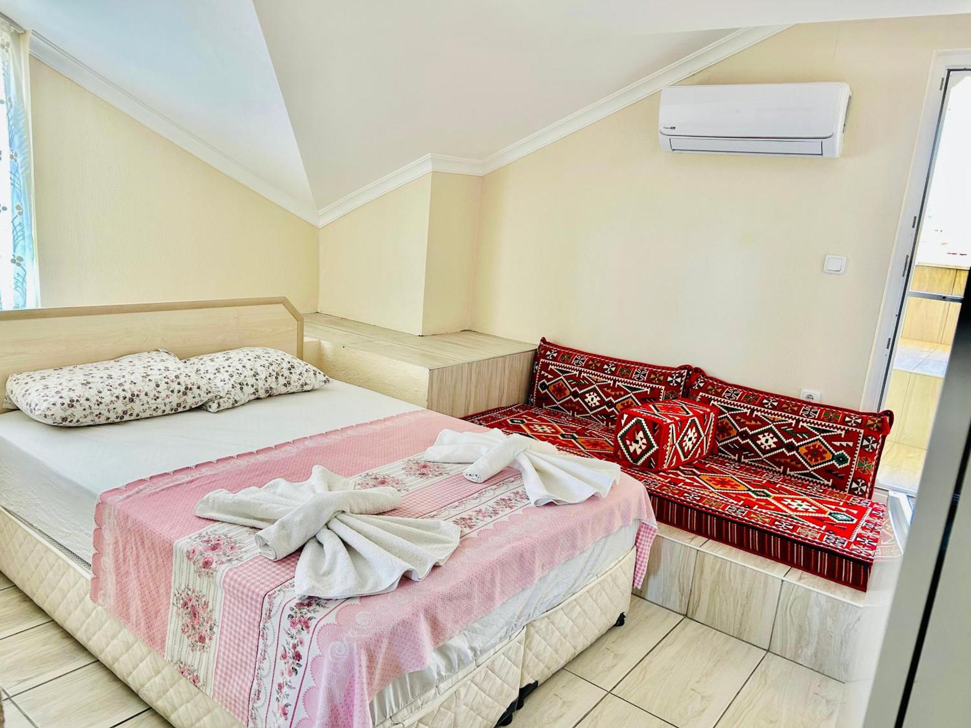 Karaca Apart Hotel Dalyan Extérieur photo