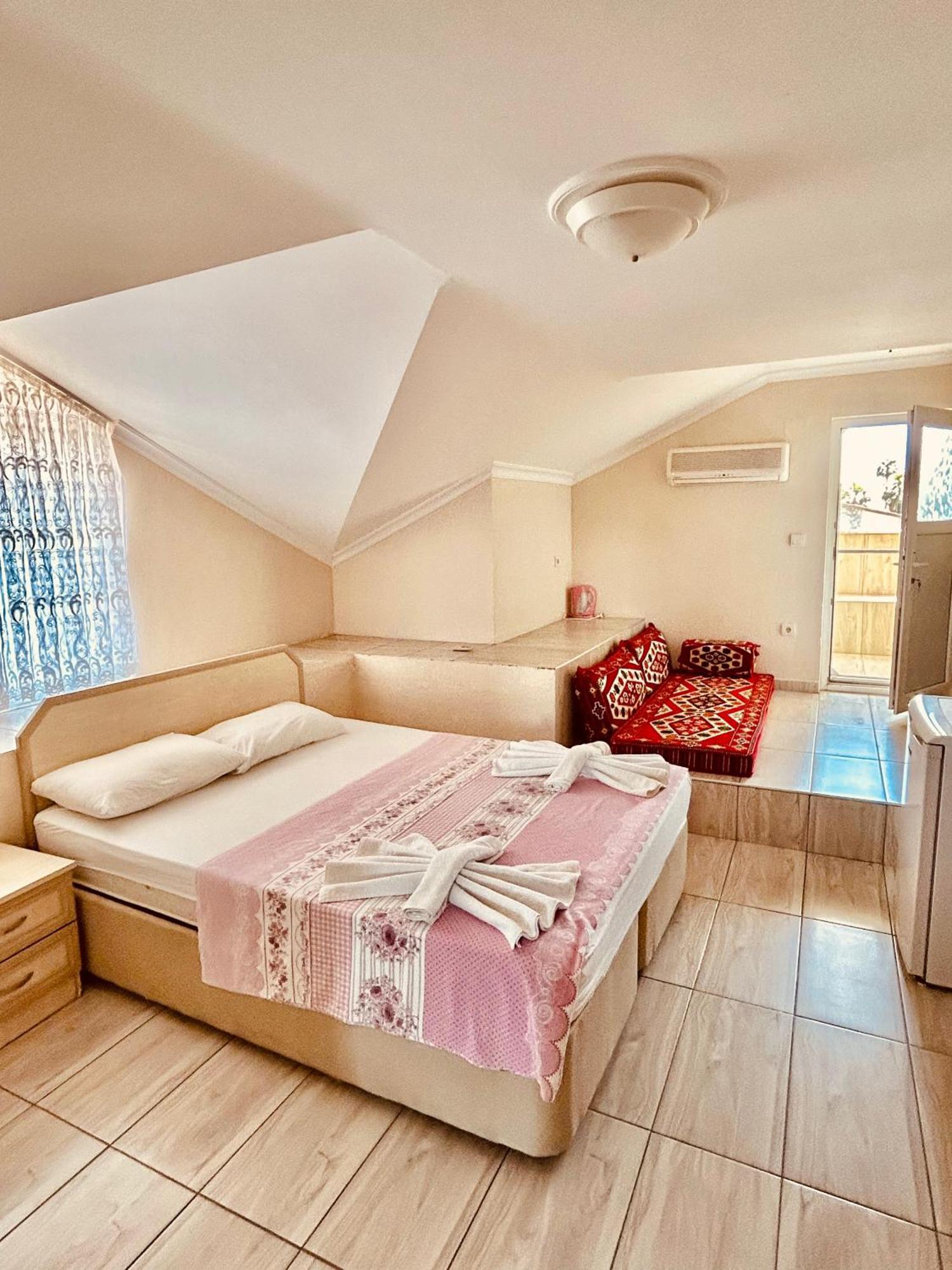 Karaca Apart Hotel Dalyan Extérieur photo